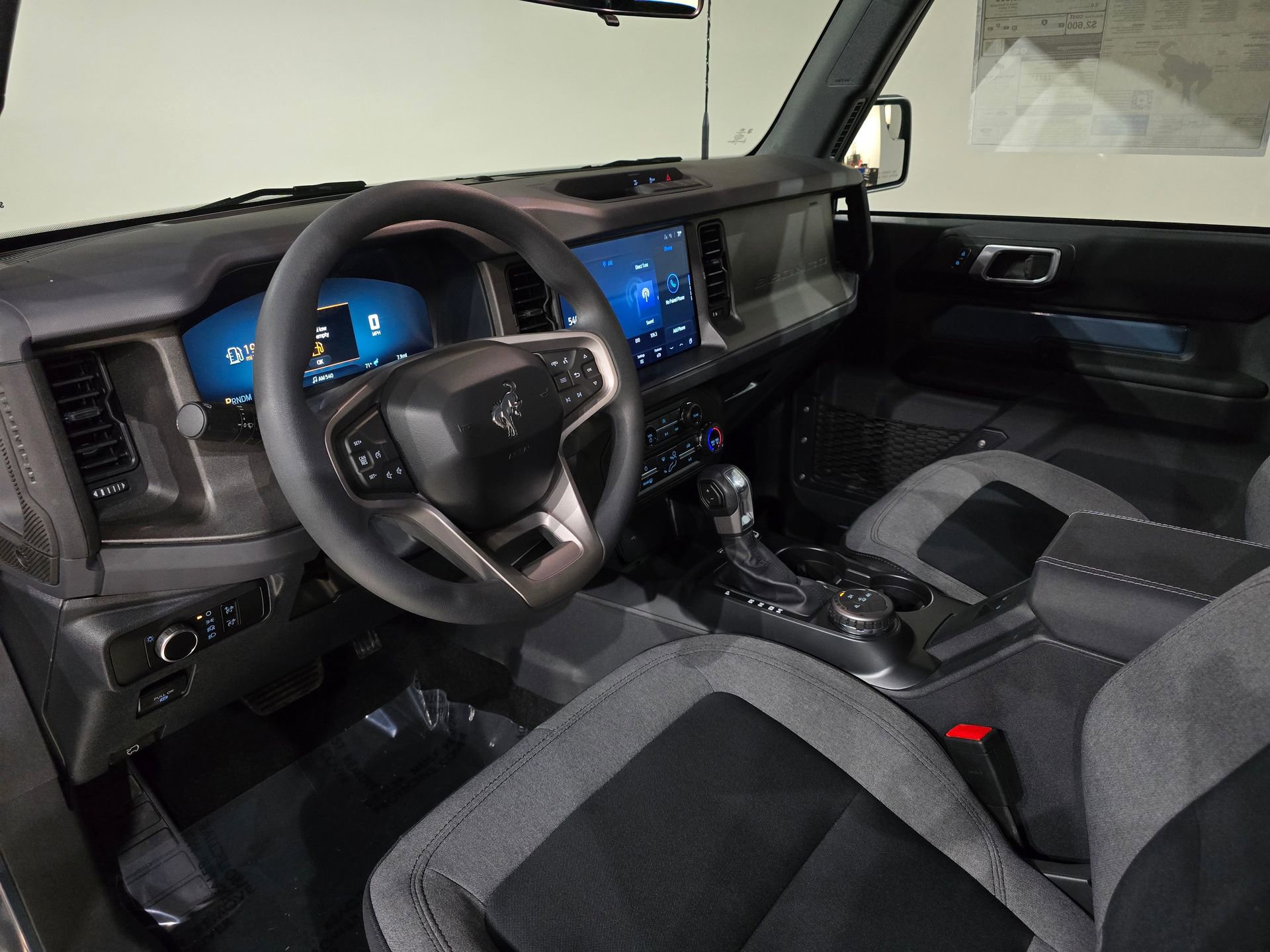 New 2025 Ford Bronco 2-Door AWD/4WD image 14