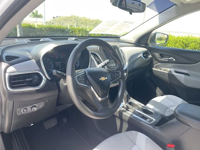 Used 2021 Chevrolet Equinox LS FWD image 10