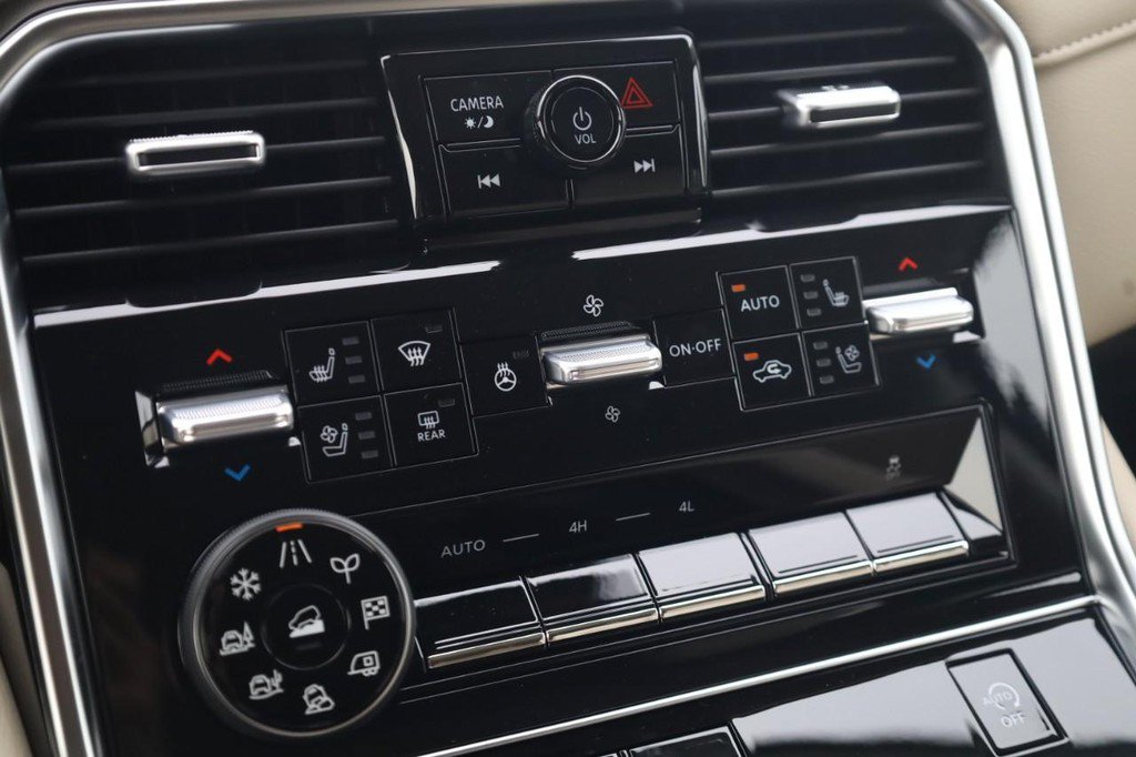 New 2026 Nissan Armada Platinum AWD/4WD image 17