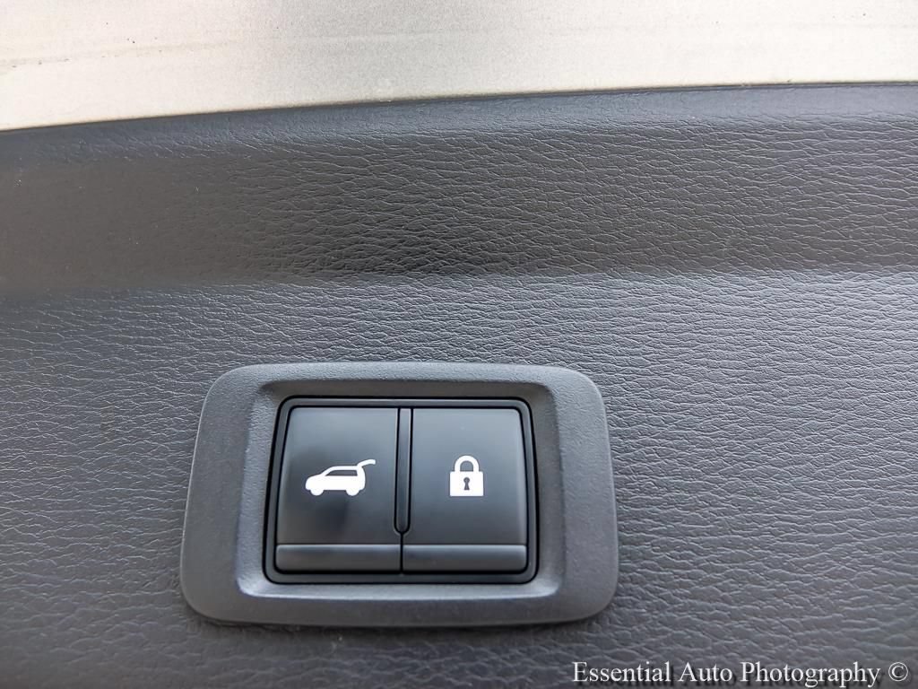 Used 2025 Mitsubishi Outlander SE AWD/4WD image 24