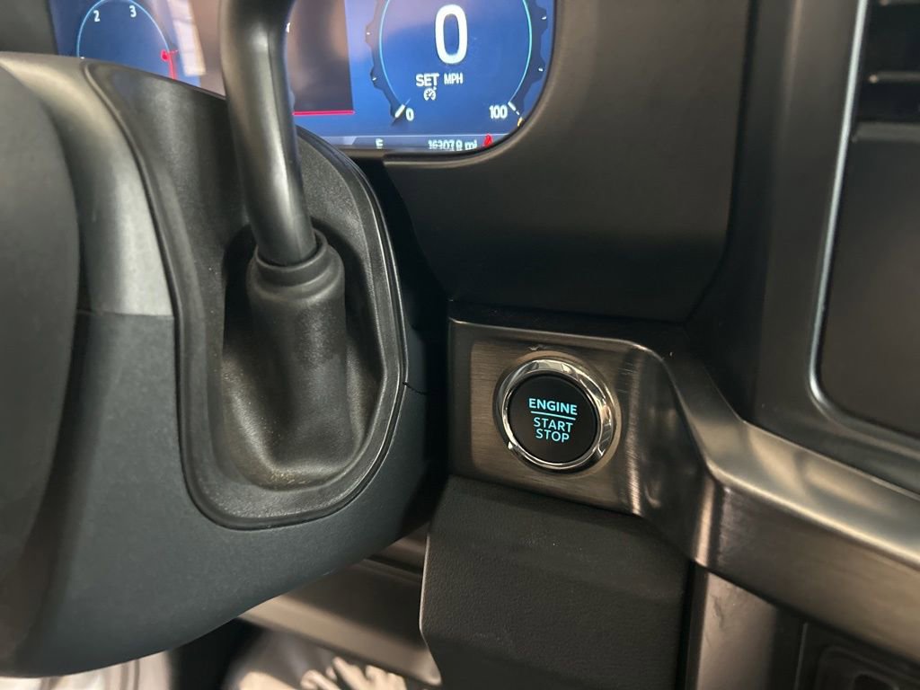 Used 2025 Ford F350 Lariat image 51