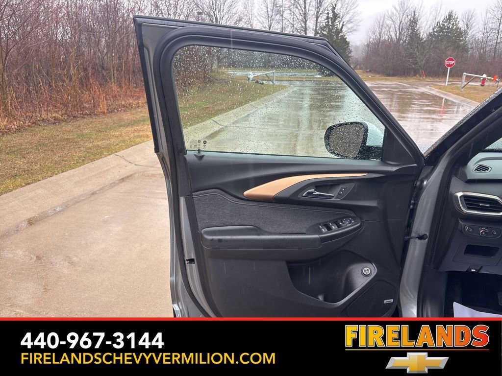 Certified 2023 Chevrolet TrailBlazer ACTIV w/ Sun and Liftgate Package image 13