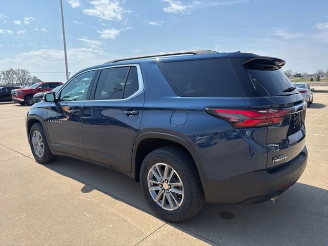 Used 2023 Chevrolet Traverse LT image 5
