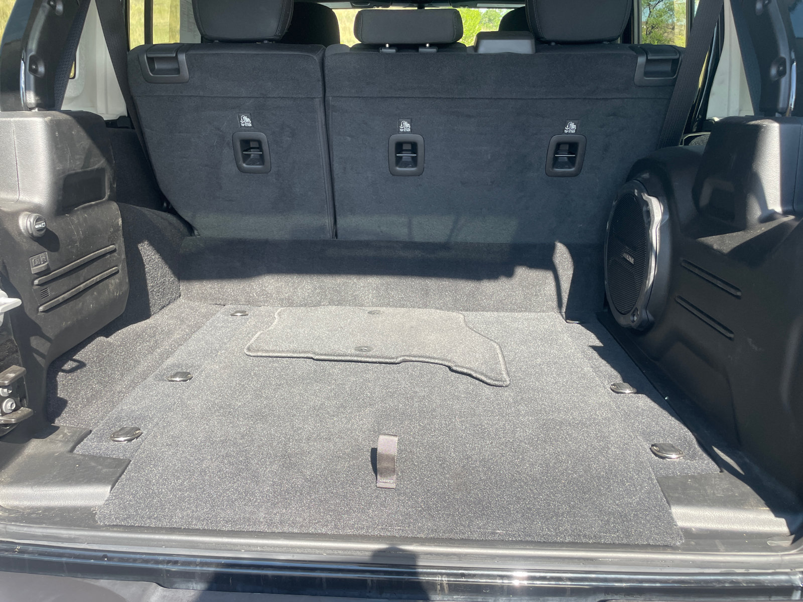 Used 2022 Jeep Wrangler Unlimited Rubicon 4xe AWD/4WD image 24