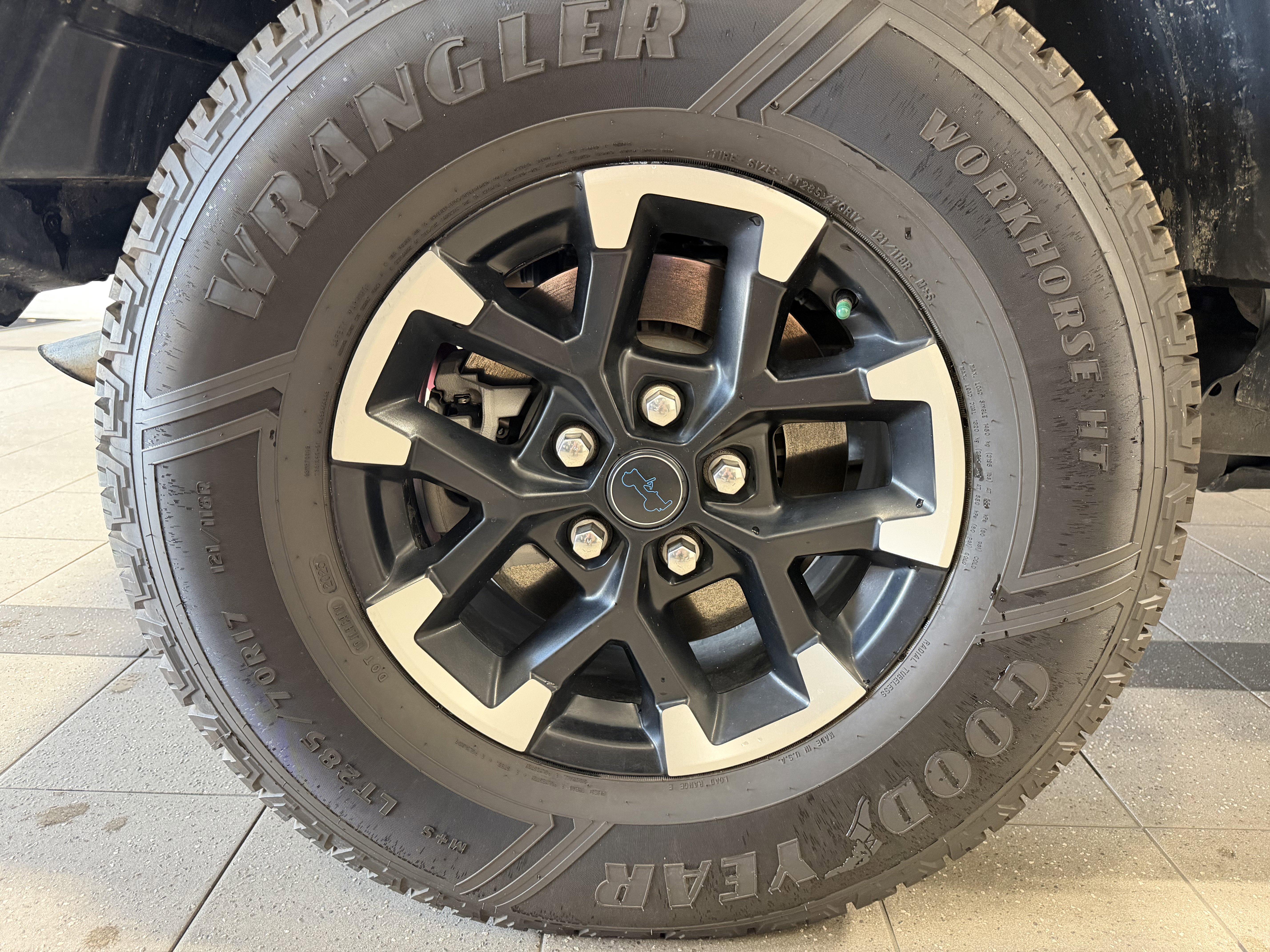 Used 2024 Jeep Wrangler Unlimited Rubicon 4xe image 10