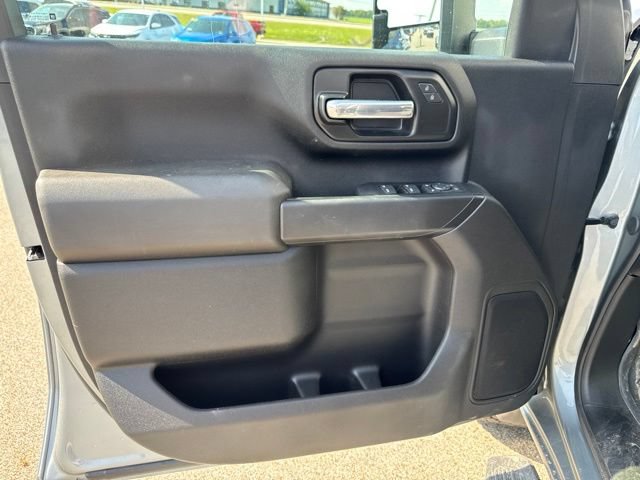 Used 2025 Chevrolet Silverado 2500 Custom w/ Custom Value Package AWD/4WD image 16