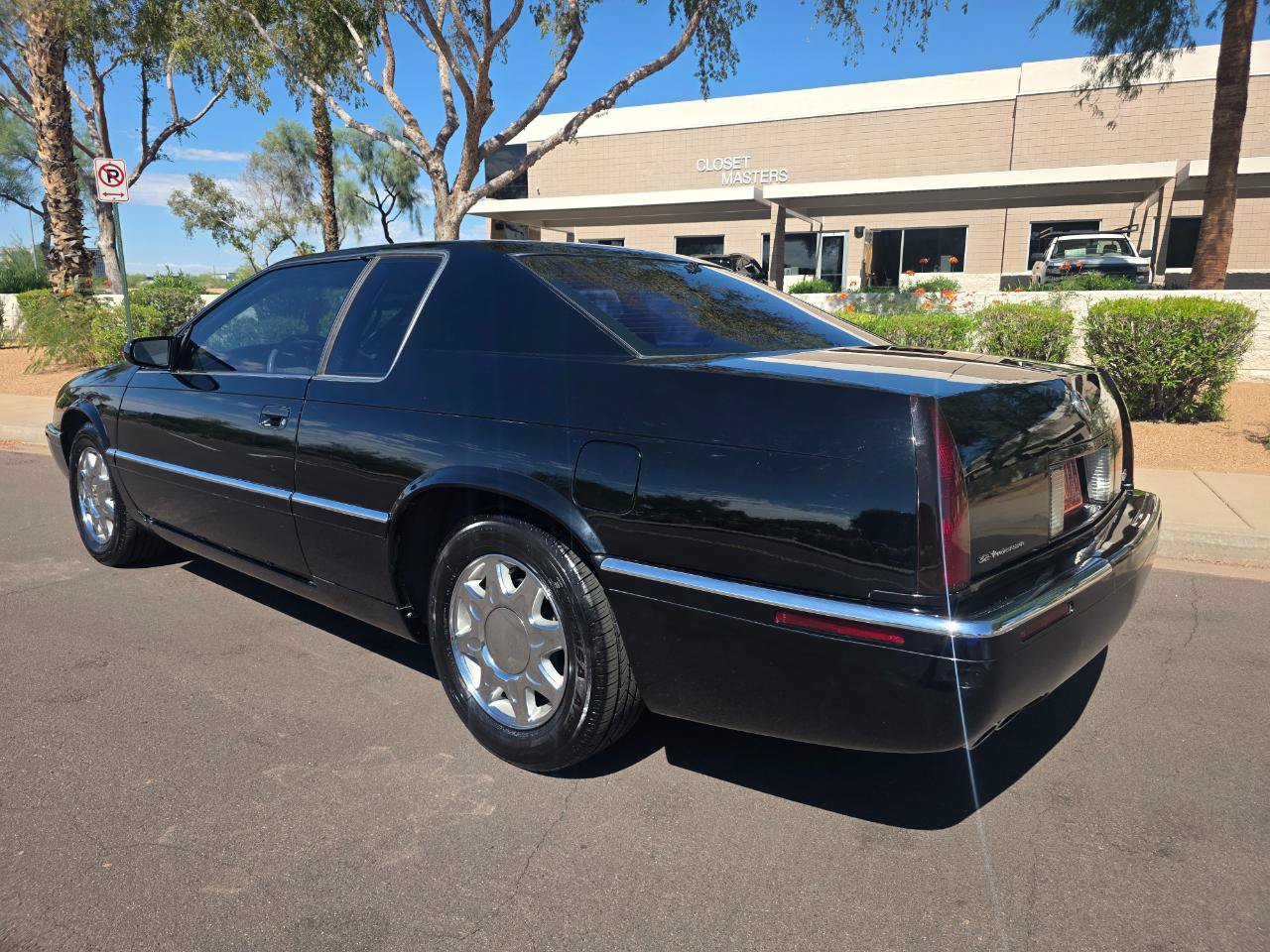 Used 1997 Cadillac Eldorado Touring FWD image 6