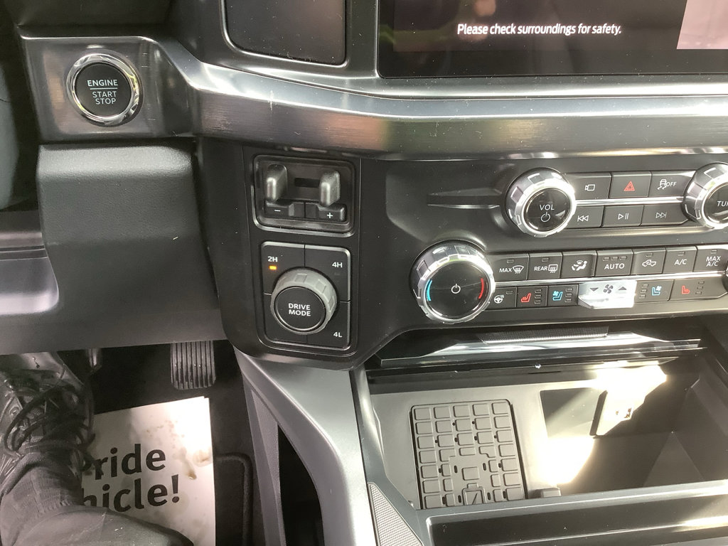 New 2026 Ford F250 Lariat image 18