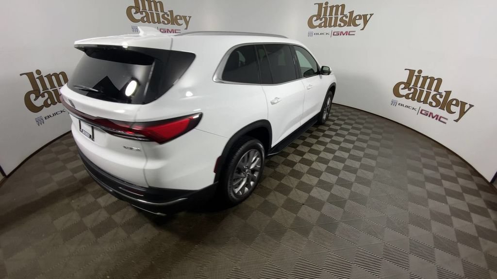 Used 2026 Buick Enclave Preferred AWD/4WD image 8