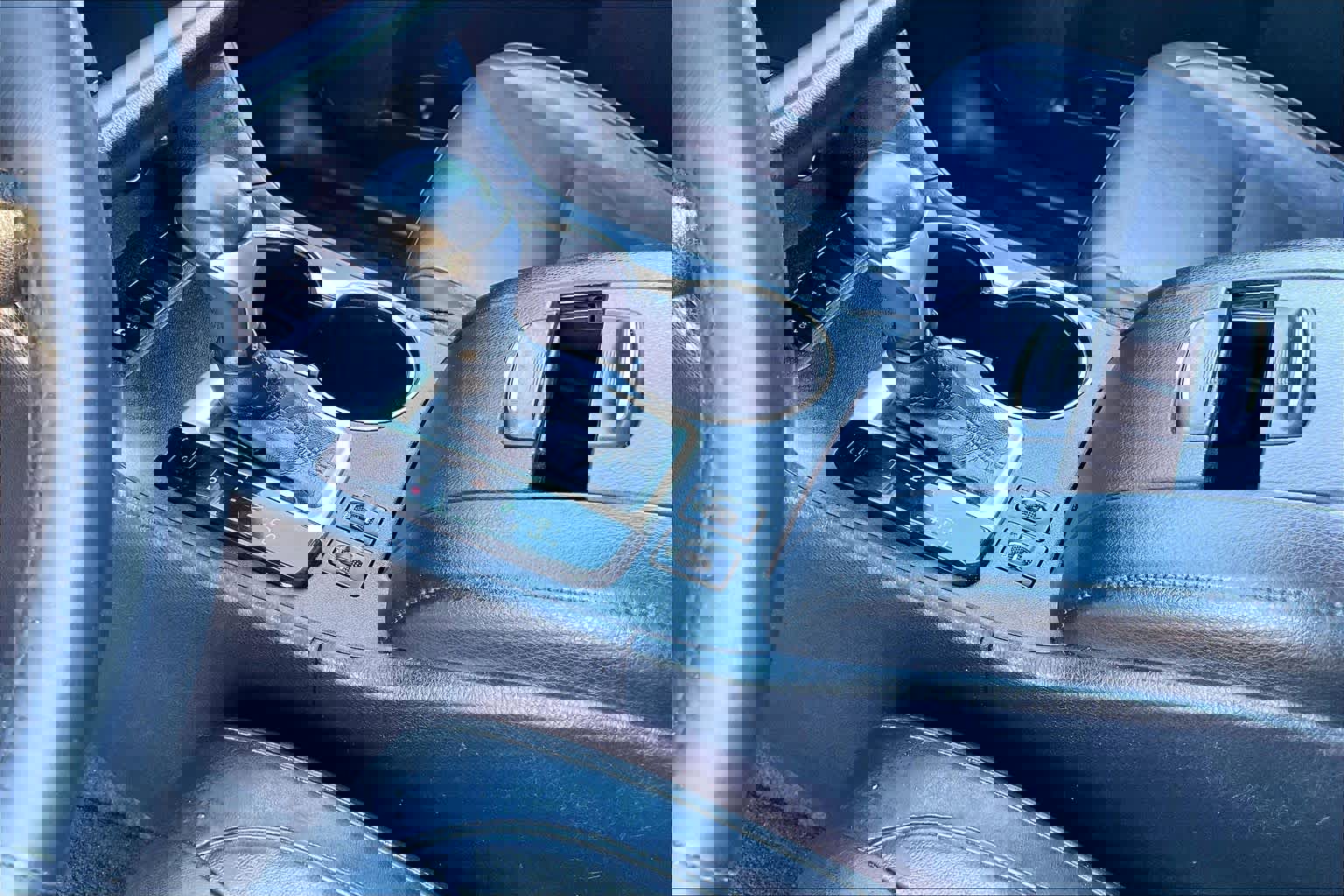 Used 2016 Toyota Highlander XLE image 16