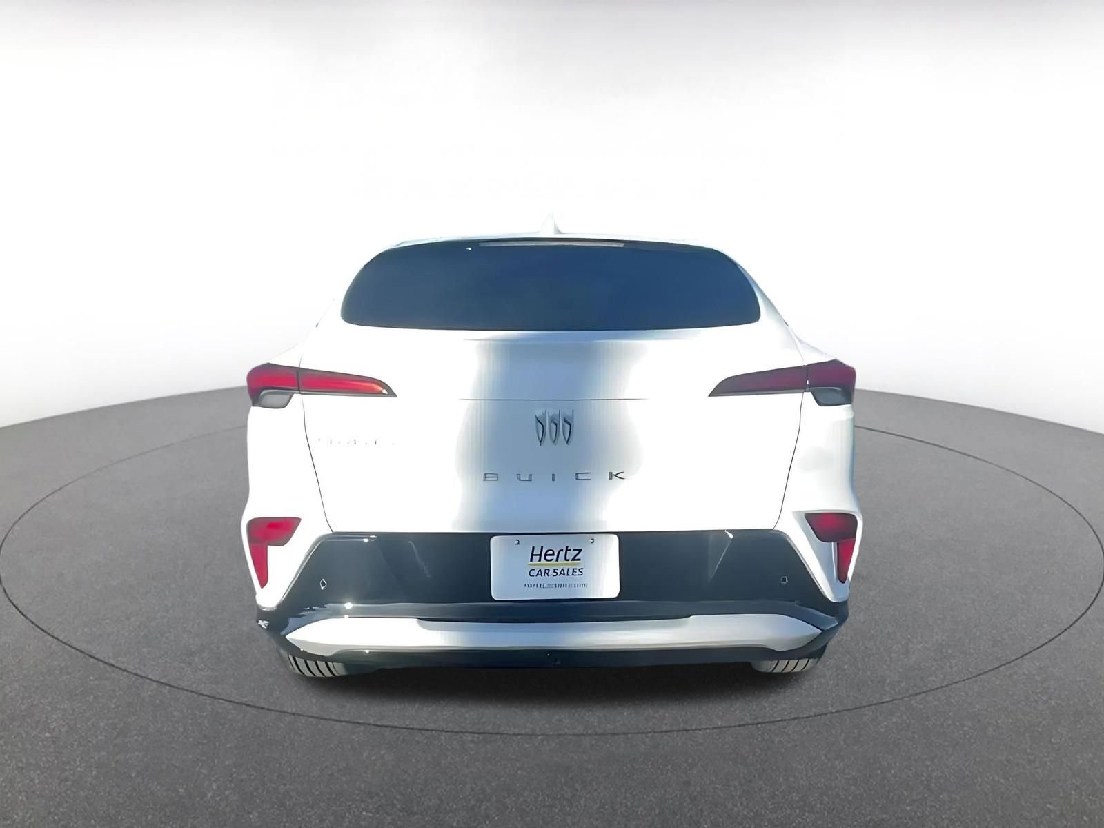 Used 2025 Buick Envista Sport Touring image 12