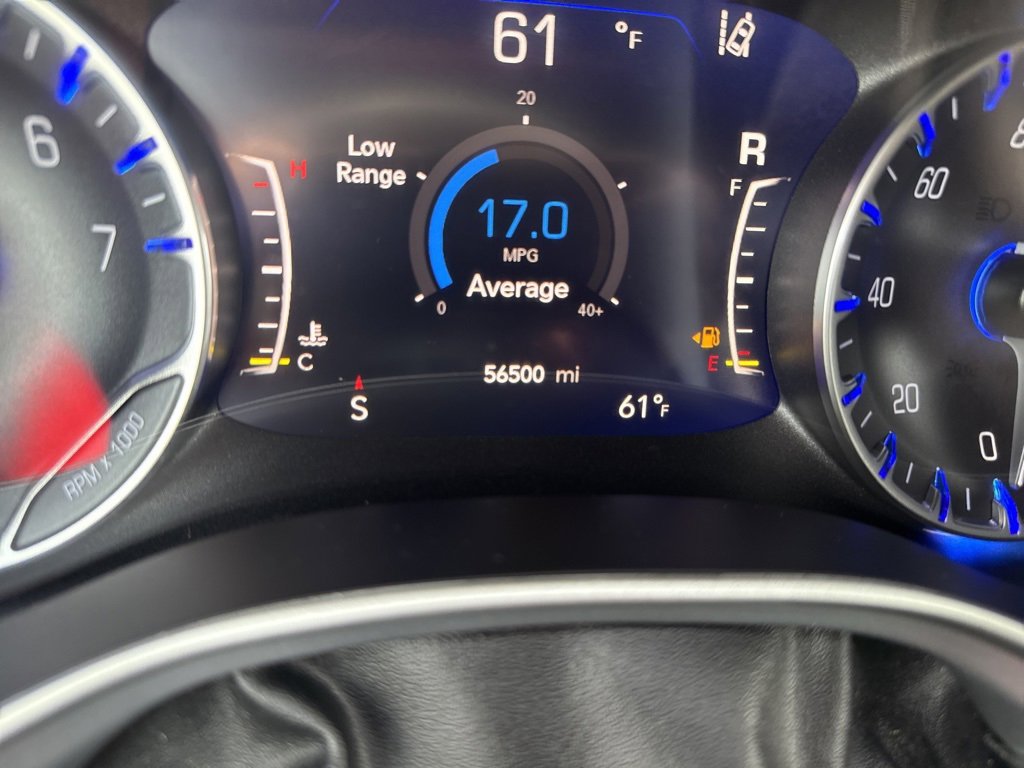 Used 2022 Chrysler Pacifica Touring-L w/ S Appearance Package image 21