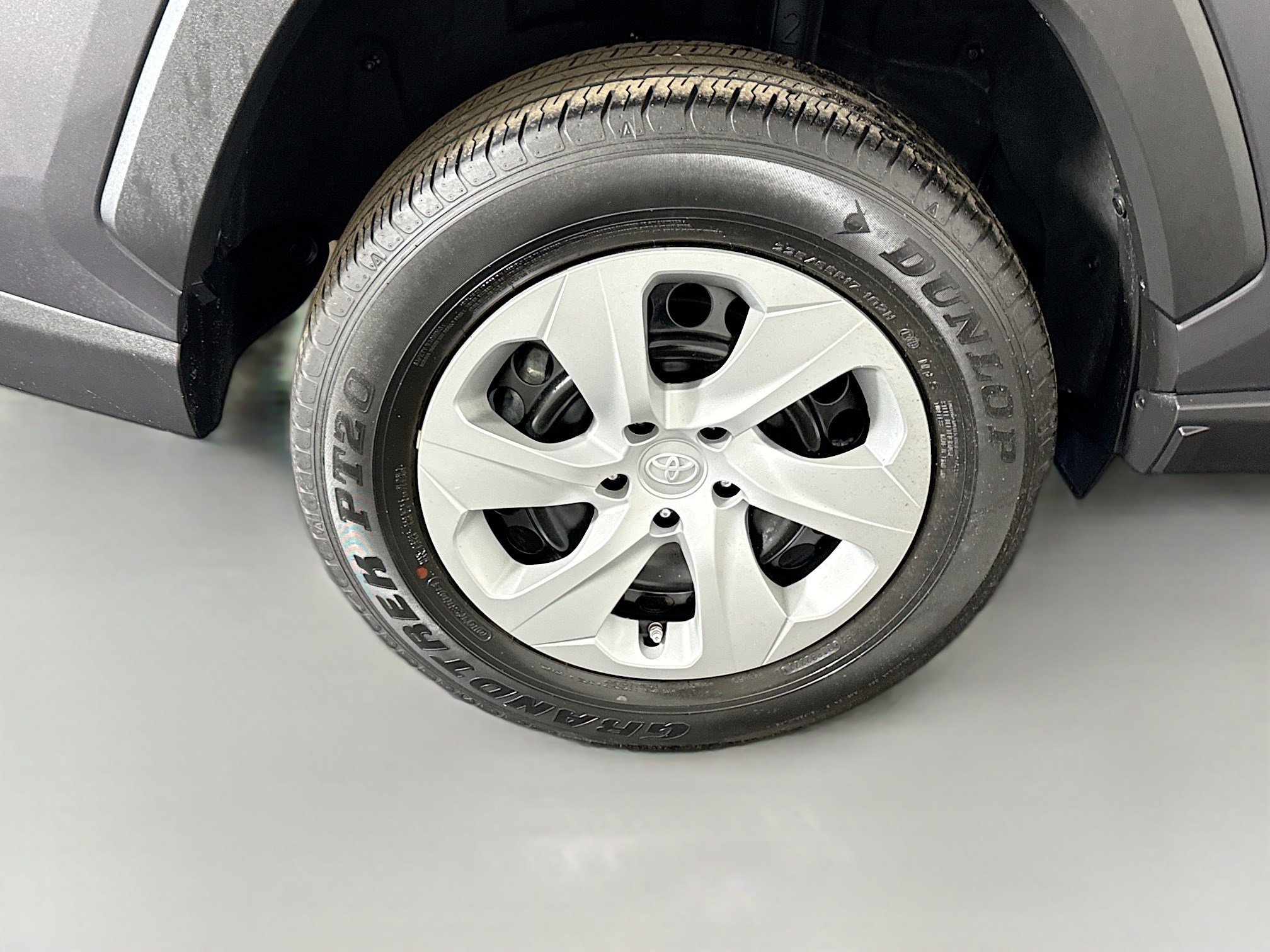 Used 2024 Toyota RAV4 LE image 32