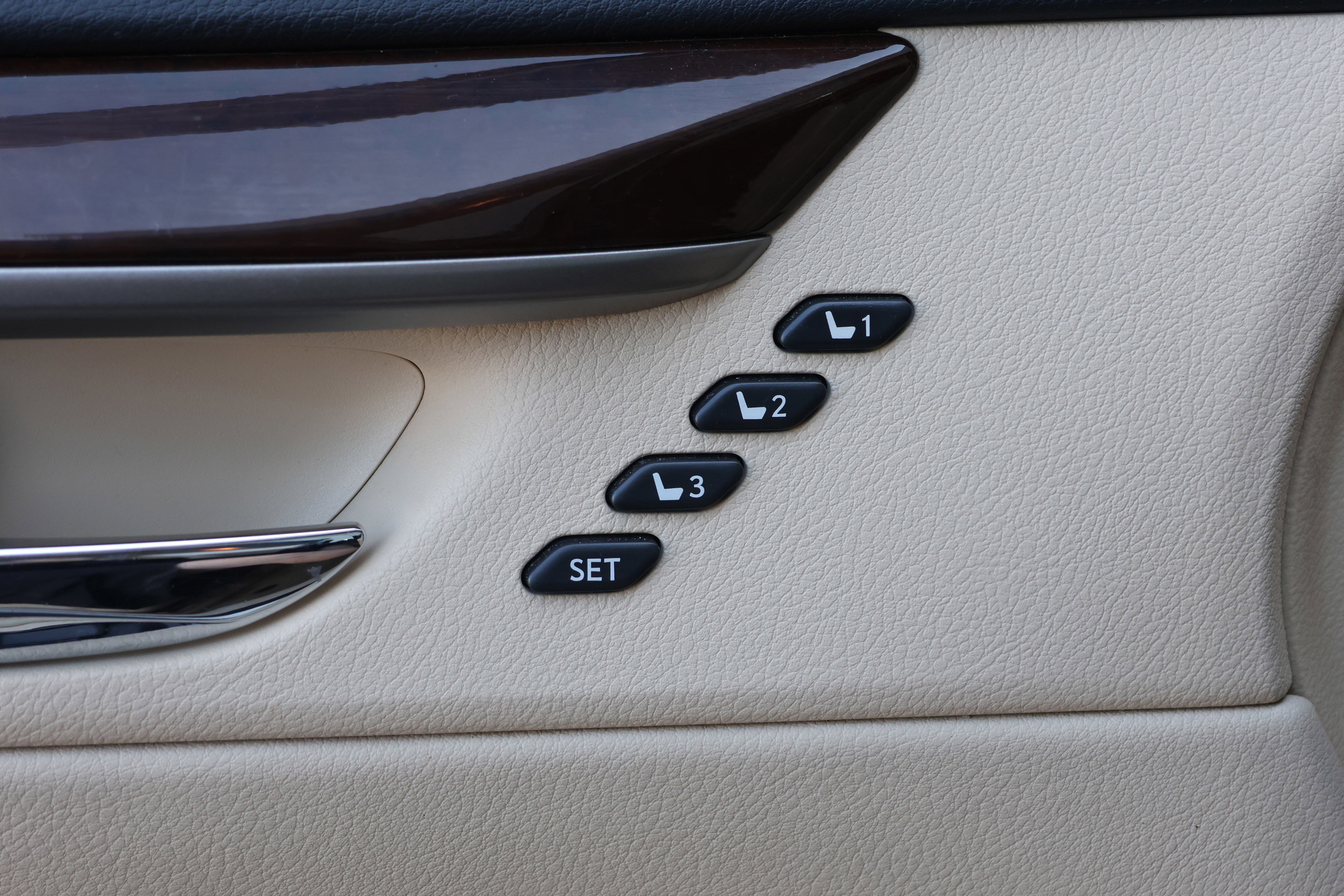 Used 2014 Lexus ES 350 image 13