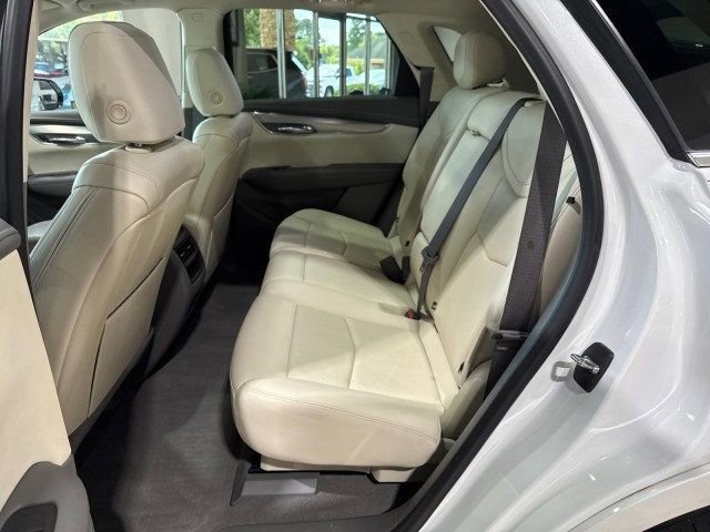 Used 2021 Cadillac XT5 Premium Luxury w/ LPO, Floor Liner Package image 24