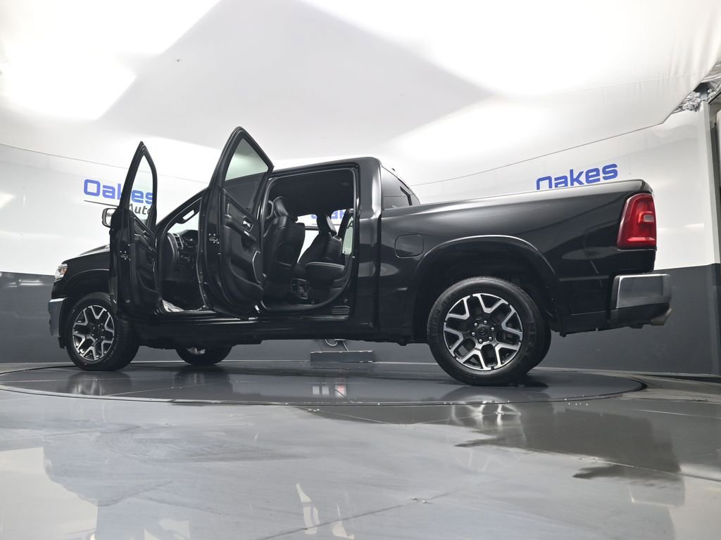 Used 2025 RAM 1500 Laramie image 60