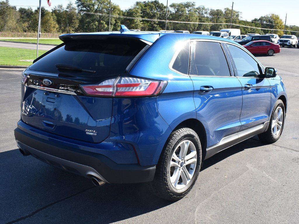 Used 2020 Ford Edge SEL w/ Convenience Package AWD/4WD image 4