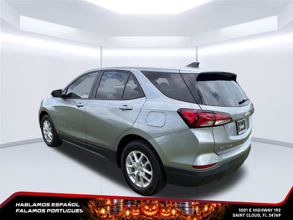 Used 2024 Chevrolet Equinox LS FWD image 3
