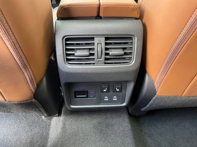 New 2026 Nissan Rogue Platinum w/ Tech Package image 16