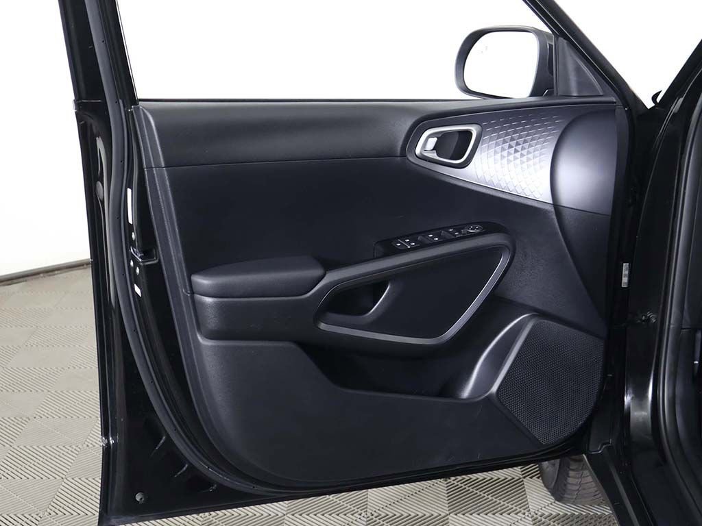 Used 2021 Kia Soul EX FWD image 24