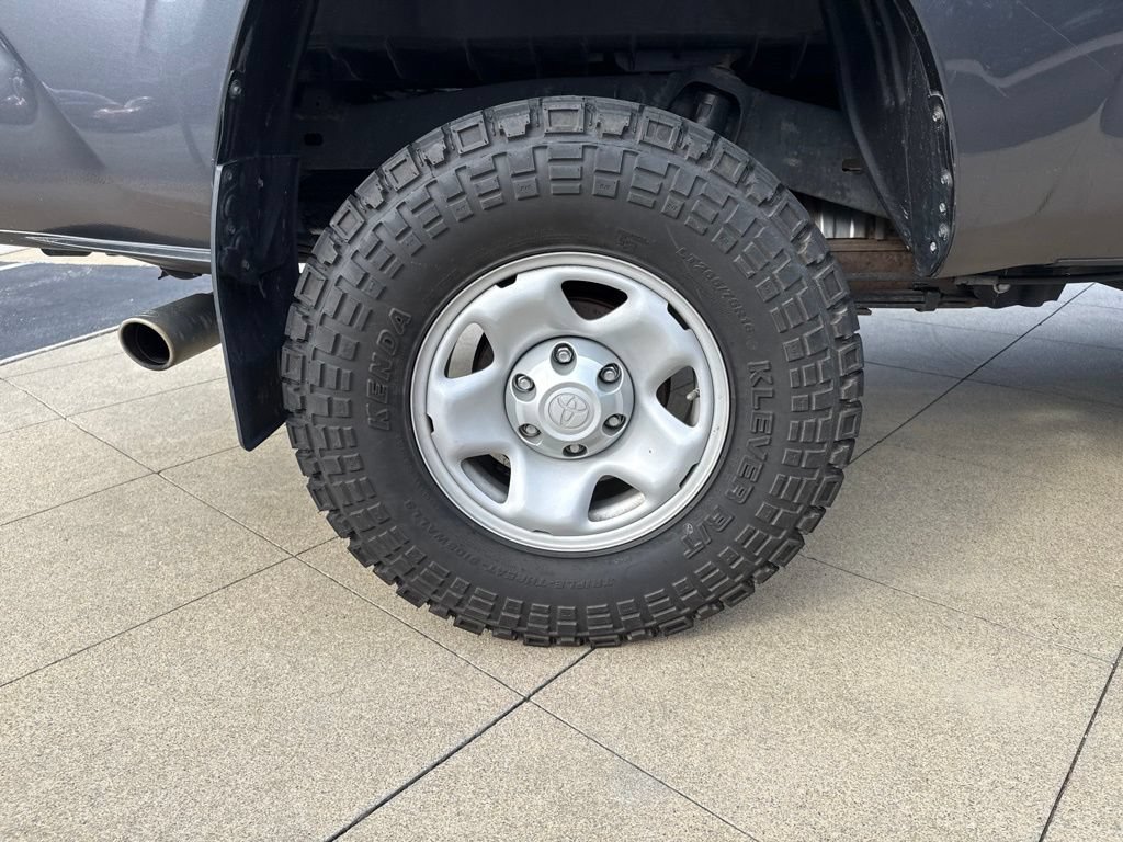 Used 2021 Toyota Tacoma SR AWD/4WD image 20
