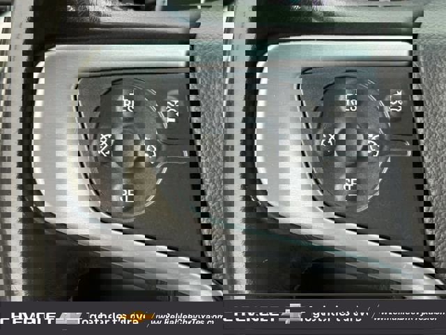 Used 2018 GMC Yukon SLE w/ Convenience Package image 14