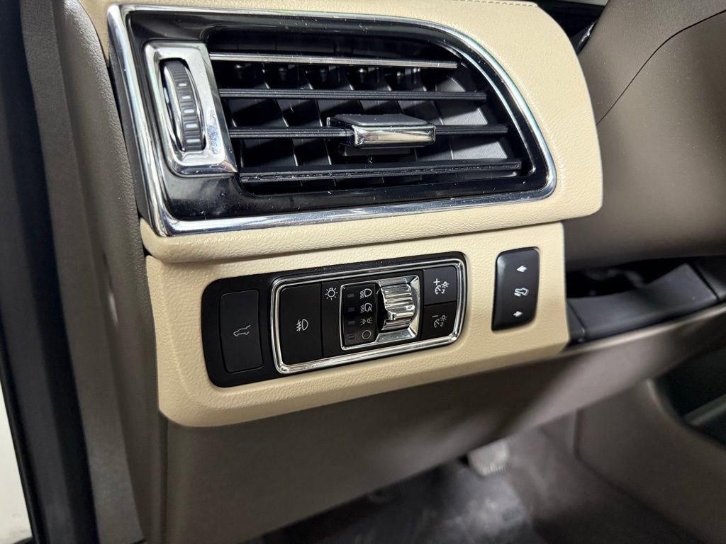 Certified 2023 Lincoln Navigator Reserve image 20