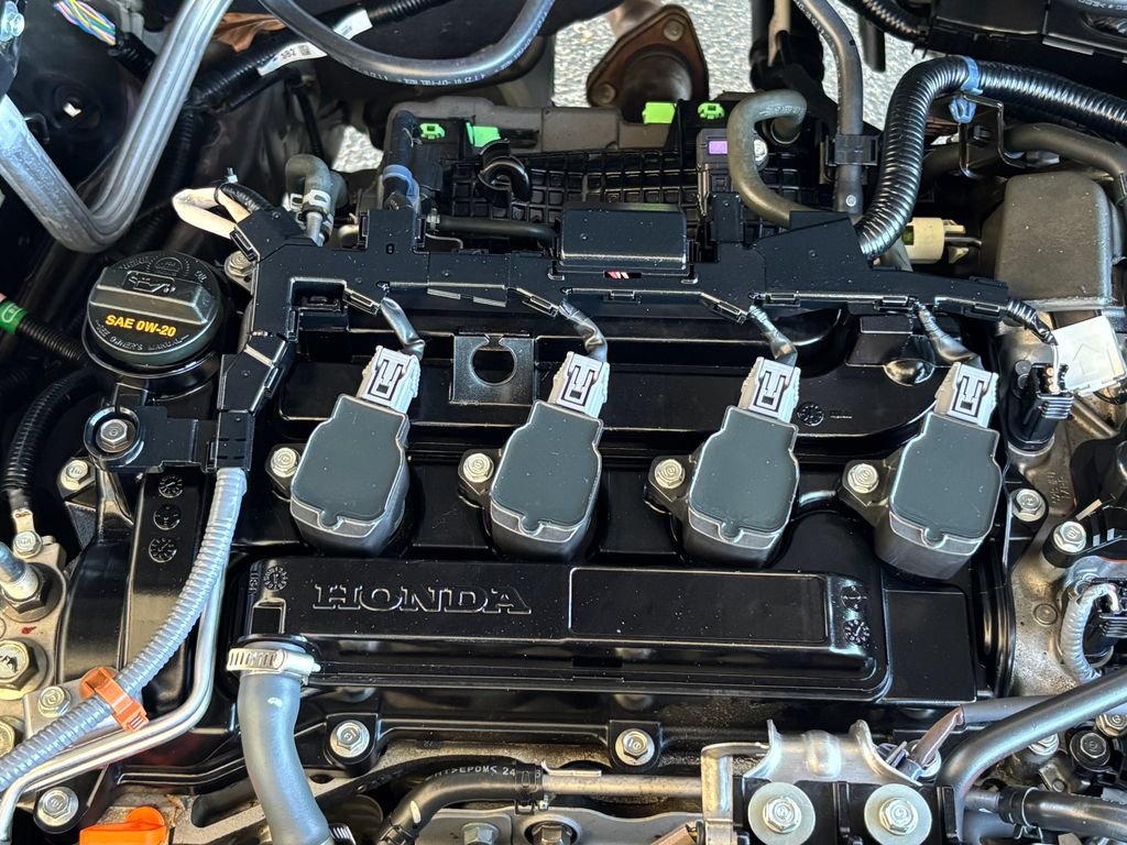 Used 2025 Honda CR-V EX-L image 32