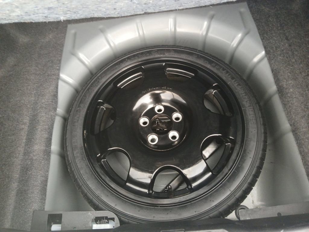 Used 2022 Ford Mustang EcoBoost w/ Black Accent Package image 20