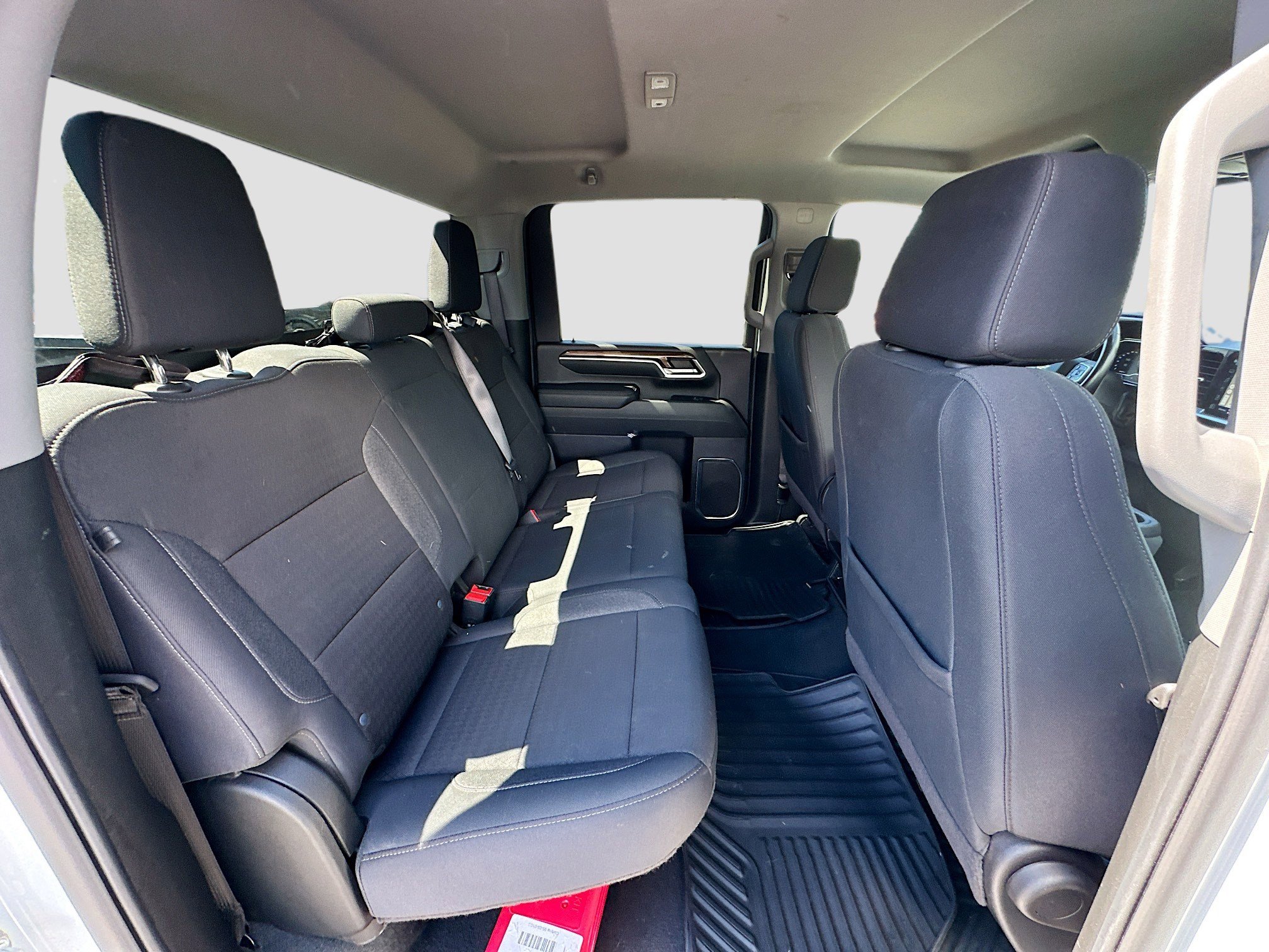 Used 2024 Chevrolet Silverado 2500 LT image 25