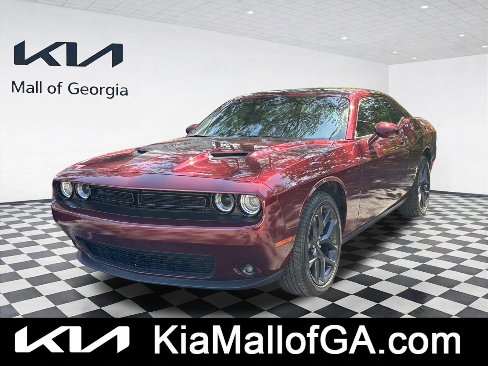 Used 2023 Dodge Challenger SXT w/ Blacktop Package RWD image 1