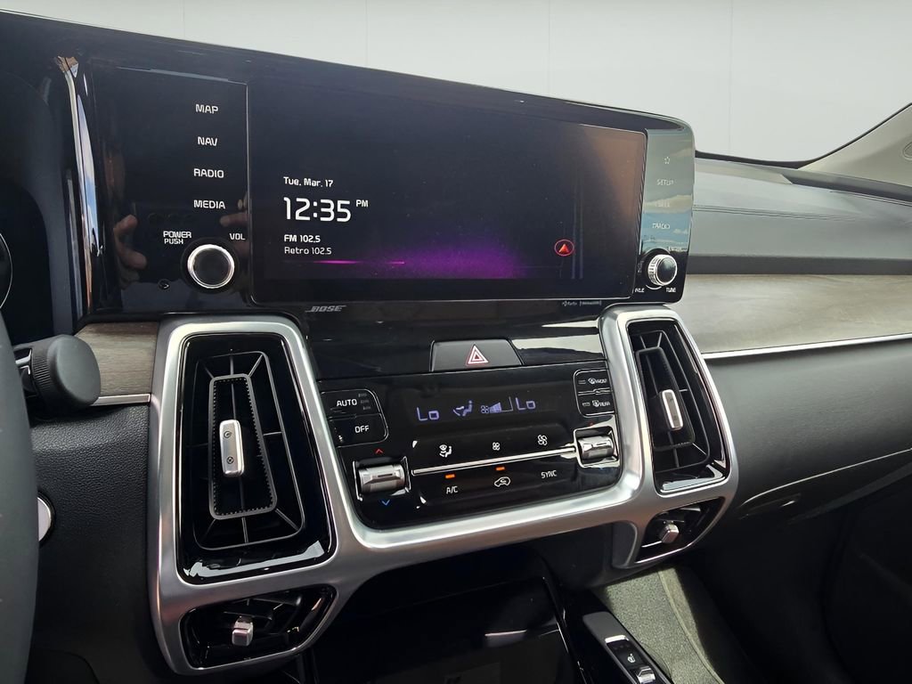 Used 2023 Kia Sorento SX Prestige image 23