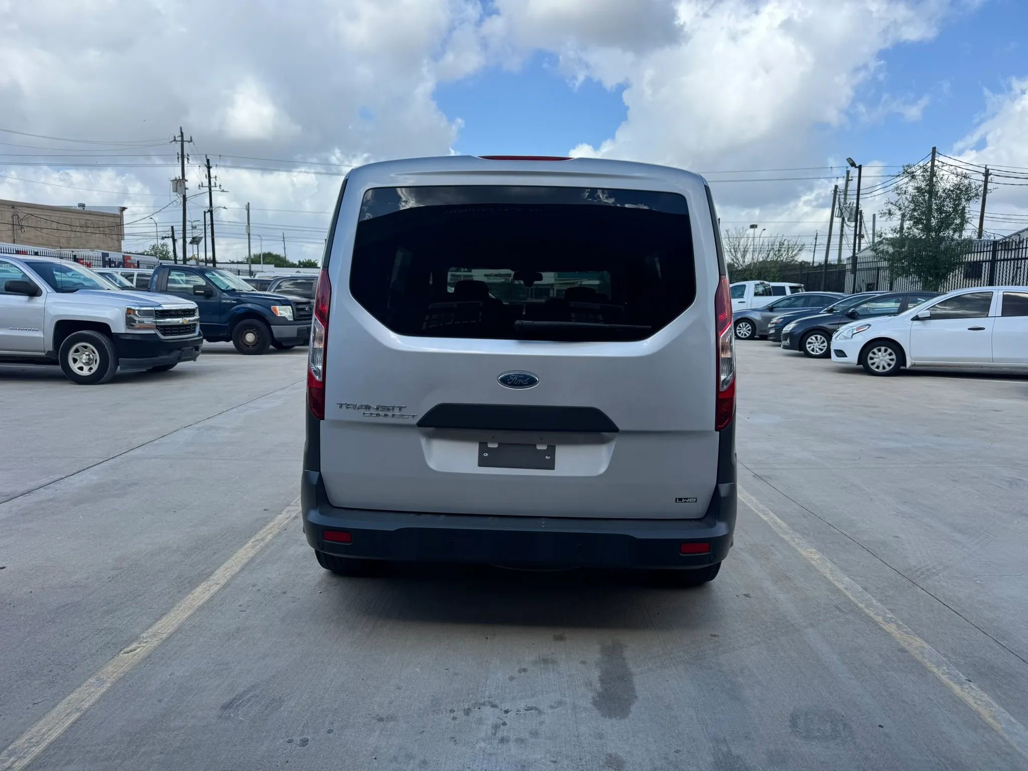 Used 2017 Ford Transit Connect XL FWD image 7