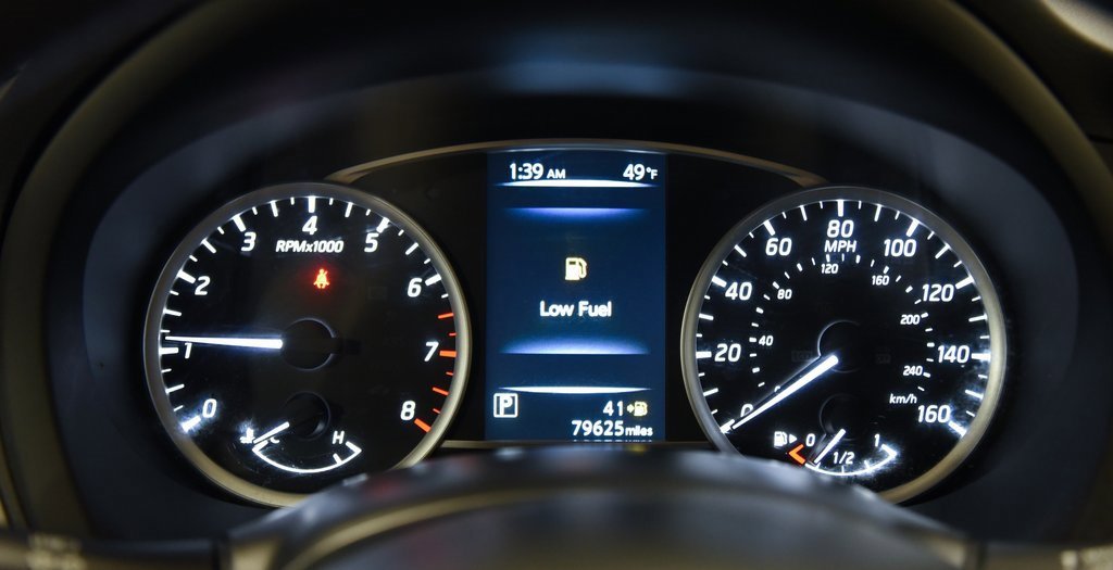 Used 2017 Nissan Sentra SV image 19