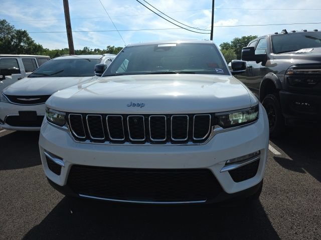 Used 2024 Jeep Grand Cherokee Limited 4xe w/ Luxury Tech Group II AWD/4WD image 2