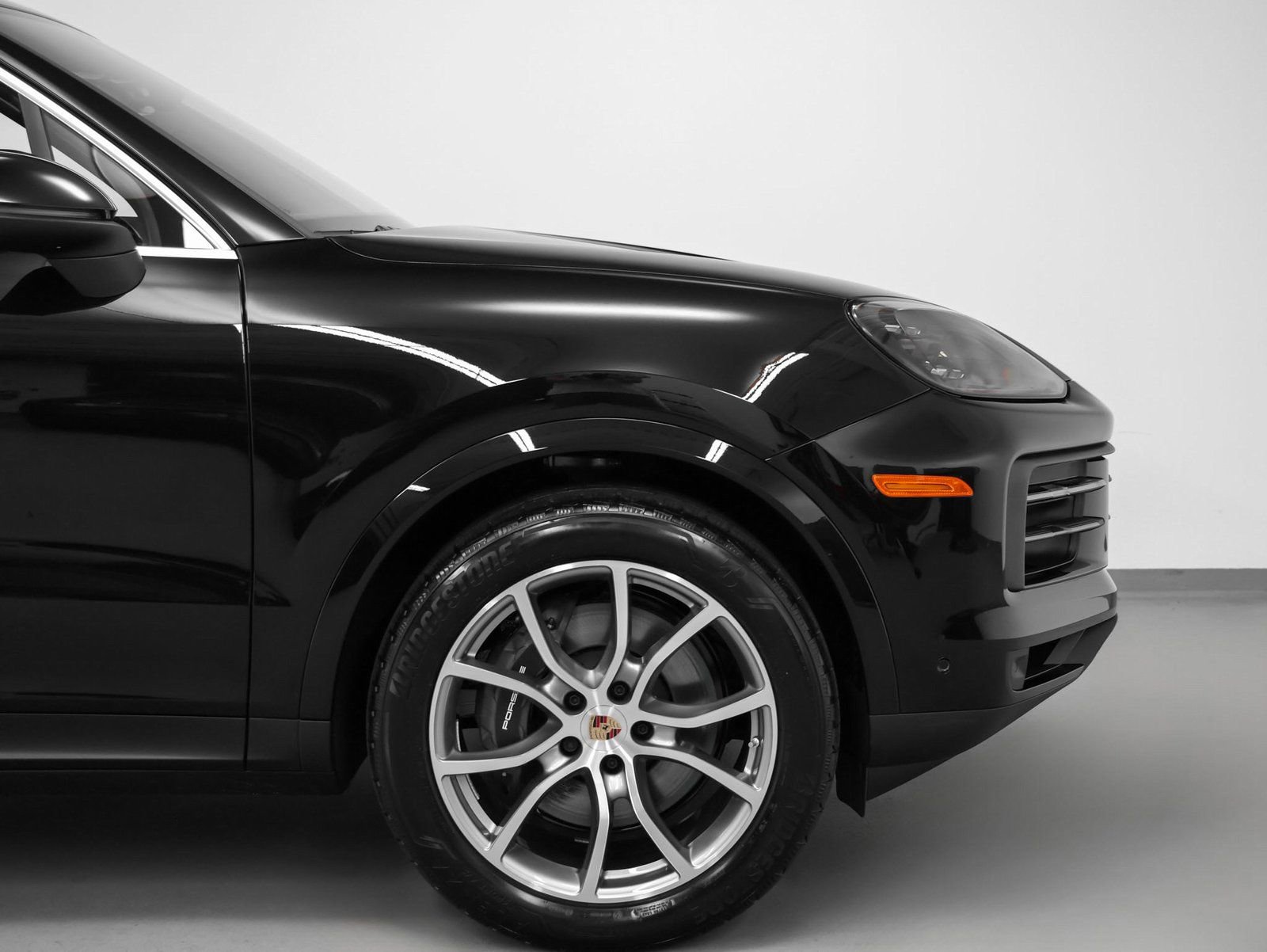 Certified 2025 Porsche Cayenne image 14