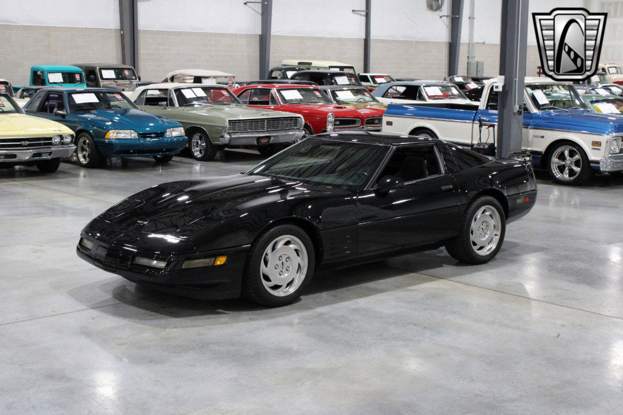 Used 1994 Chevrolet Corvette Coupe image 14