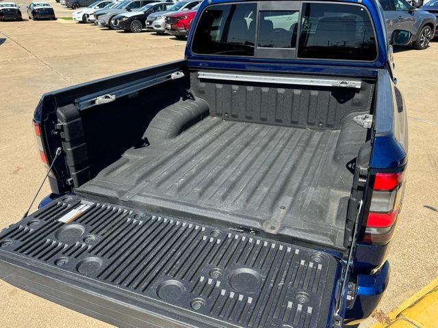 Used 2022 Nissan Frontier Pro-X w/ Pro-X Premium Package image 27