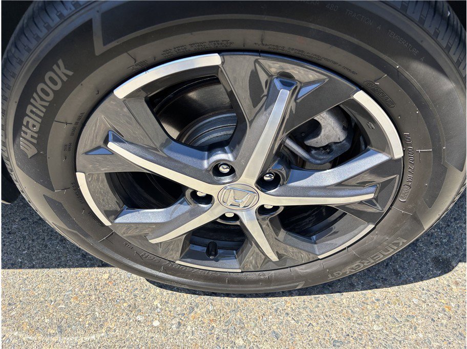 Used 2023 Honda HR-V EX-L image 11