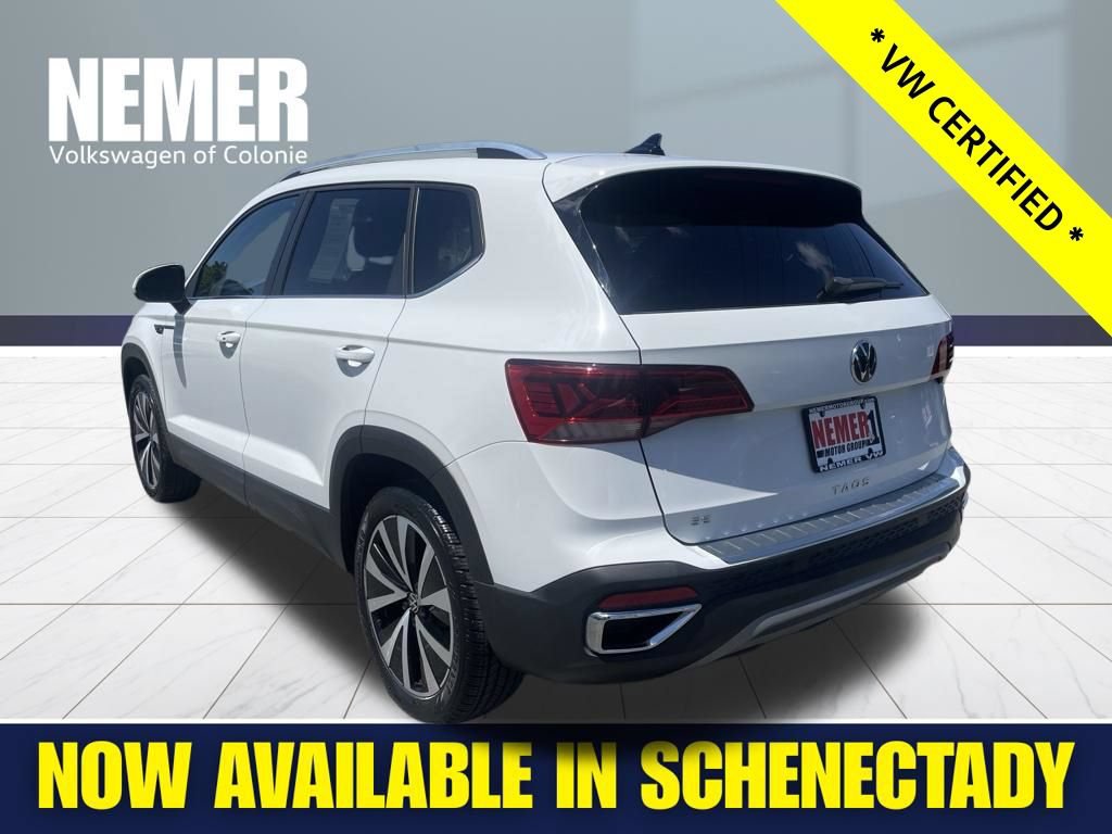 Certified 2023 Volkswagen Taos SE FWD image 3