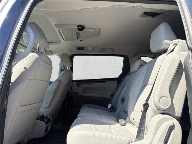 Used 2023 Honda Odyssey Touring image 20