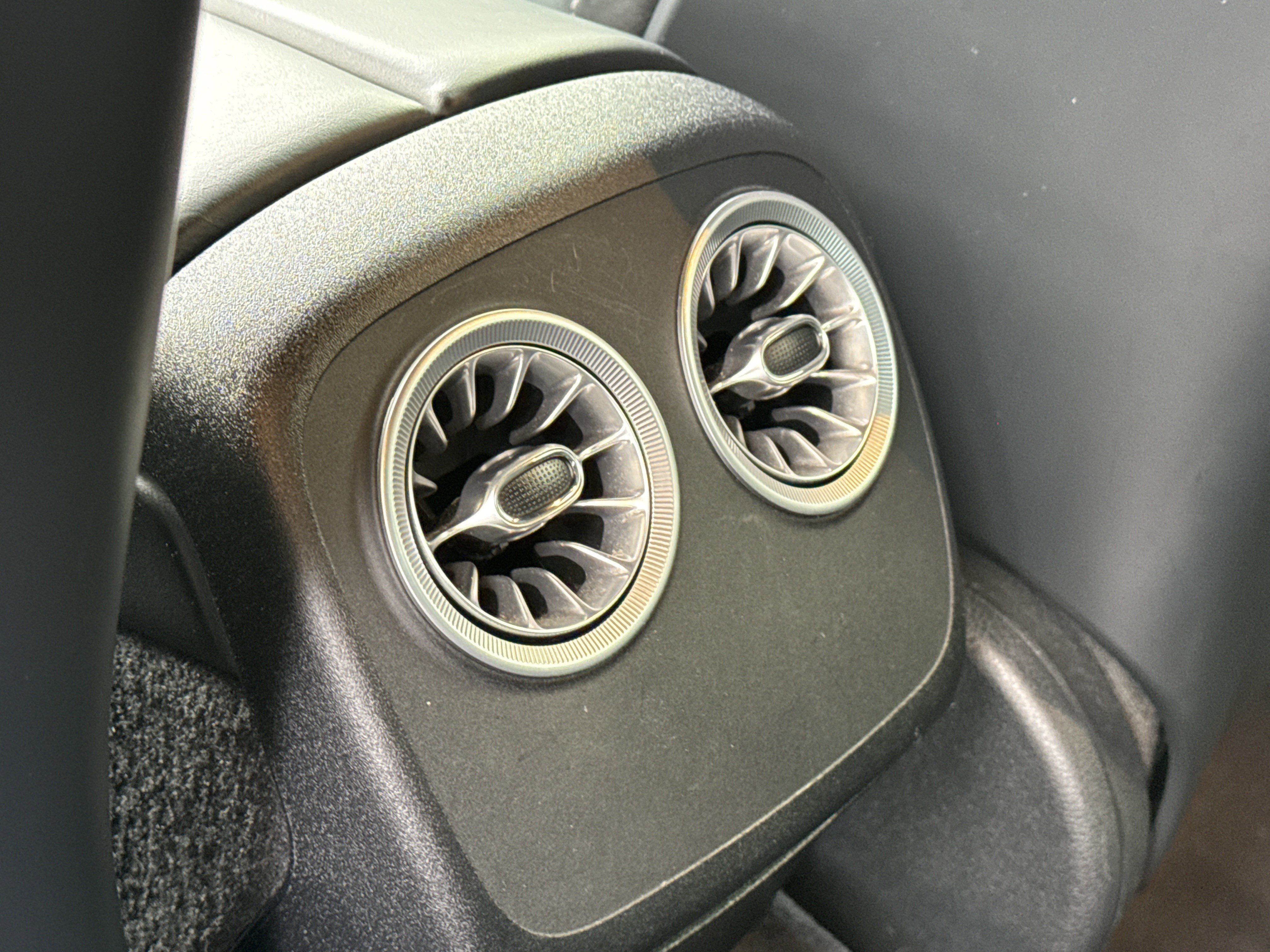 Used 2019 Mercedes-Benz AMG GT 63 S w/ Driver Assistance Package image 29