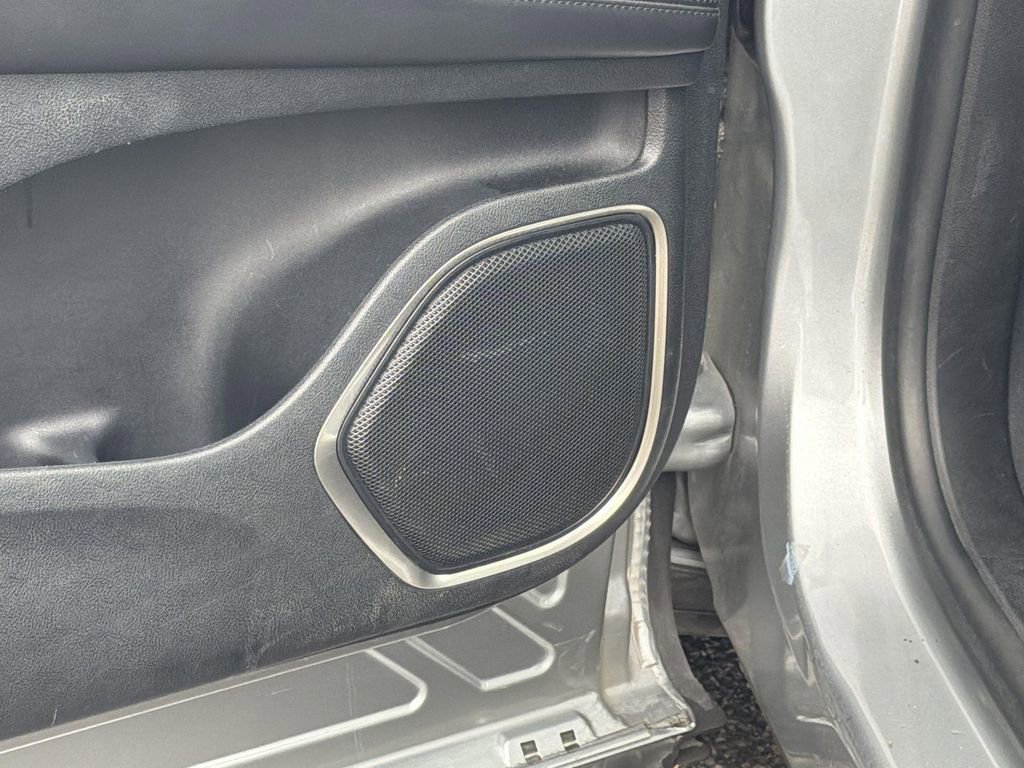 Used 2023 Lincoln Nautilus Reserve image 20