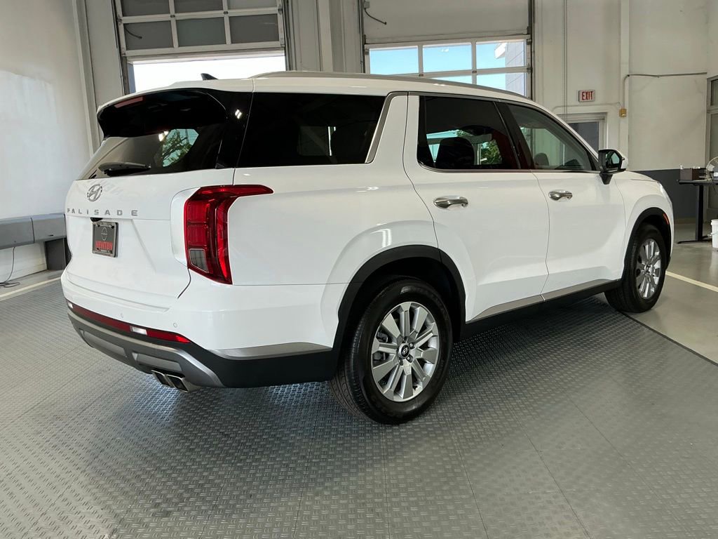 Used 2023 Hyundai Palisade SEL FWD image 41