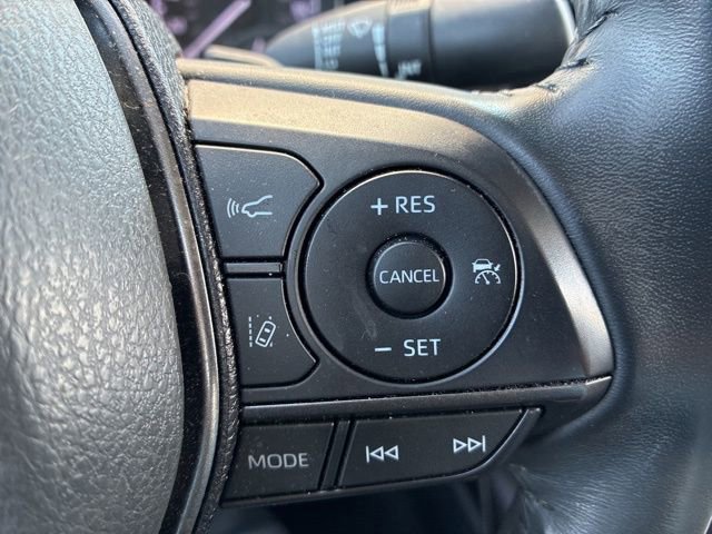 Used 2023 Toyota Camry SE image 16