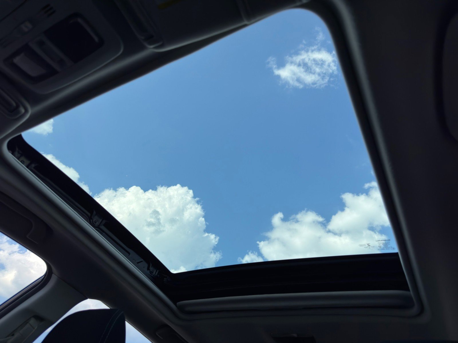 Used 2015 Subaru Forester 2.5i Premium w/ All-Weather Package image 10