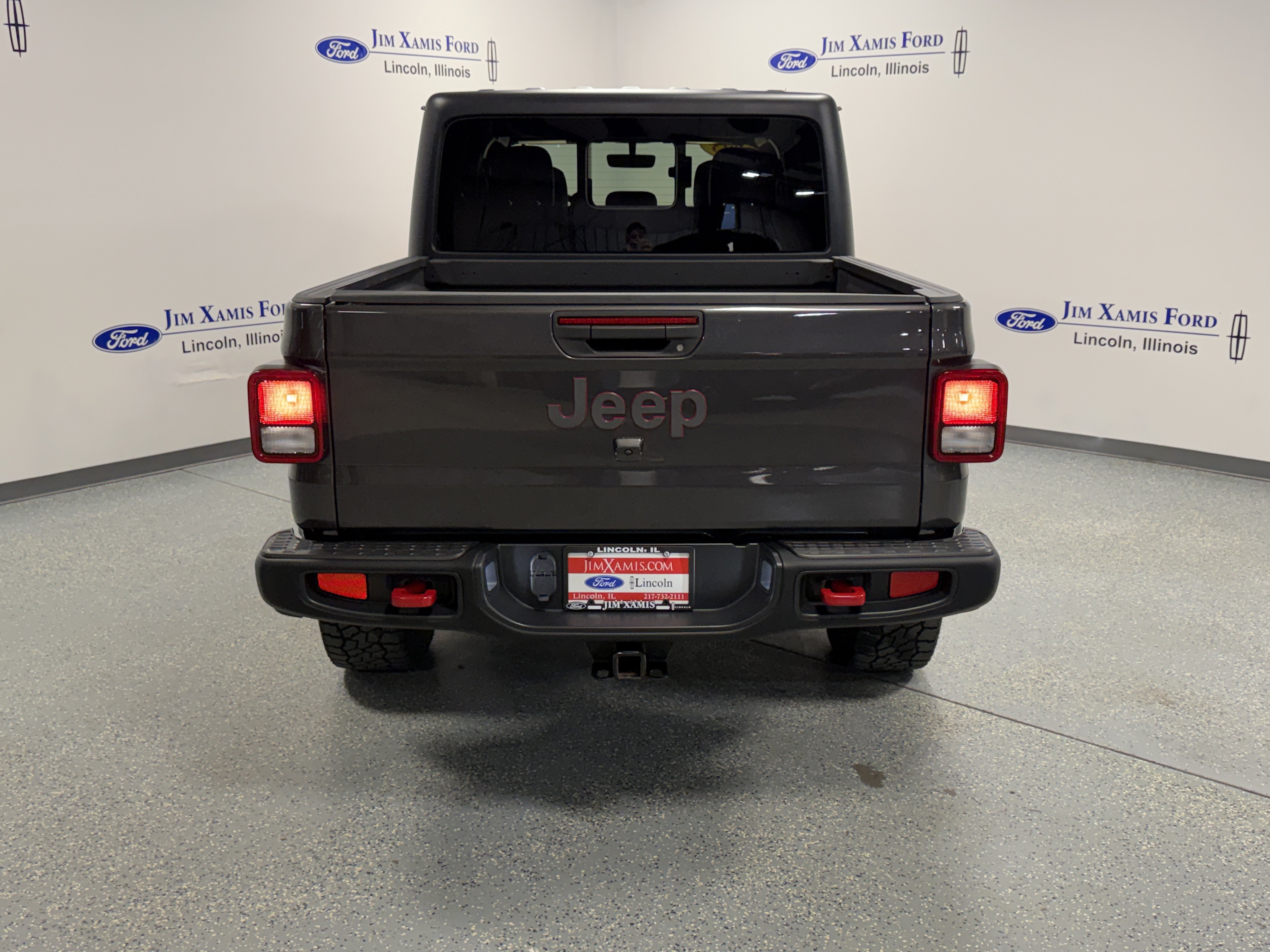 Used 2023 Jeep Gladiator Rubicon w/ Cold Weather Group AWD/4WD image 28
