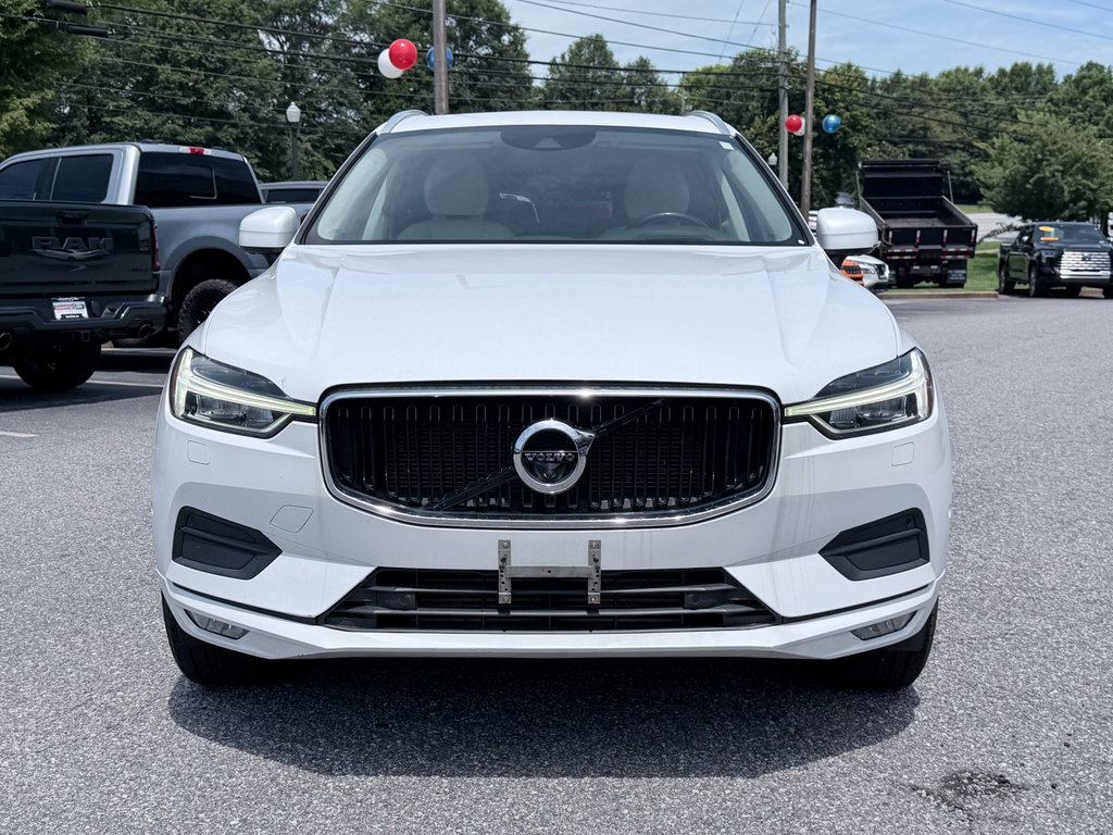 Used 2018 Volvo XC60 T6 Momentum w/ Convenience Package AWD/4WD image 3