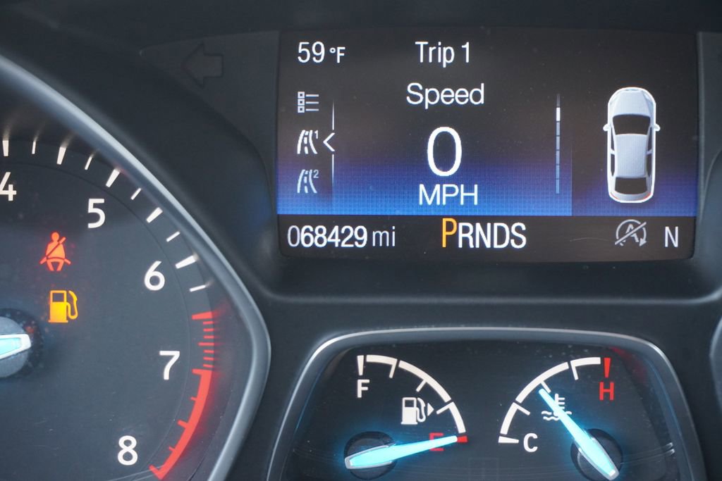 Used 2019 Ford Escape Titanium image 22