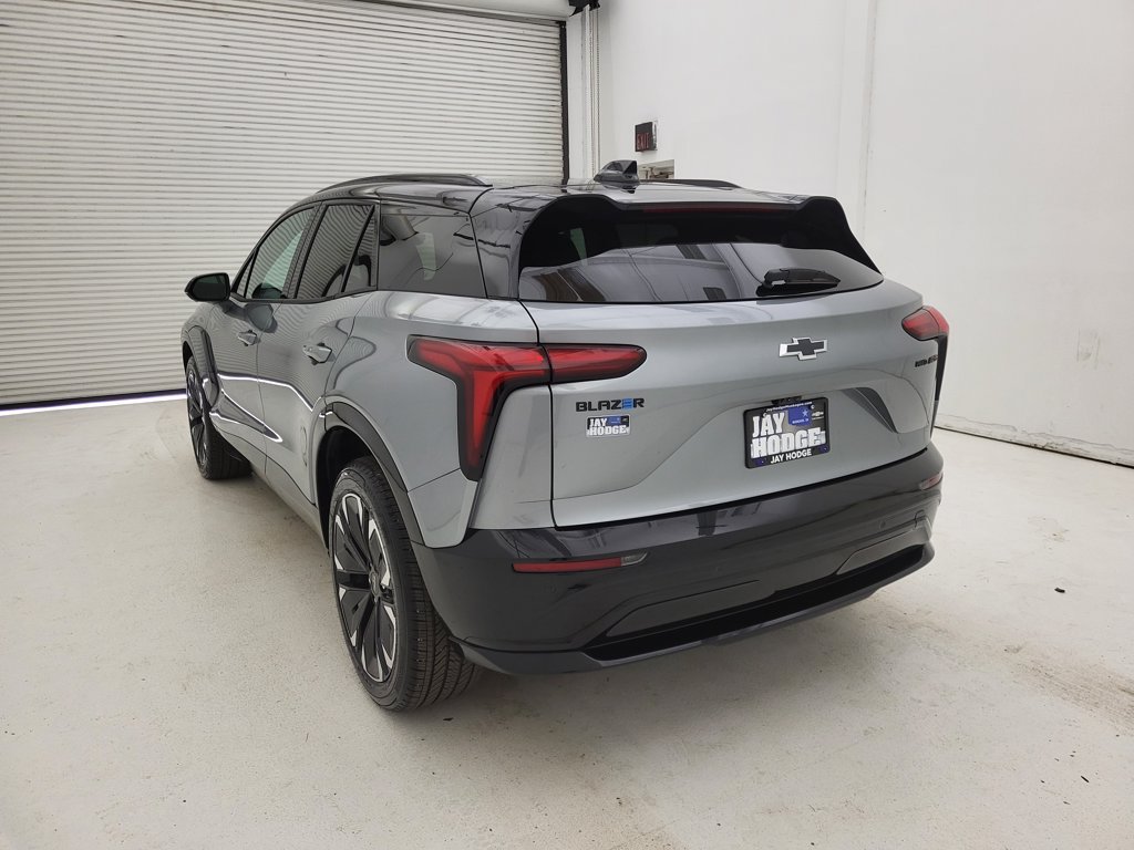 New 2026 Chevrolet Blazer EV RS AWD/4WD image 21